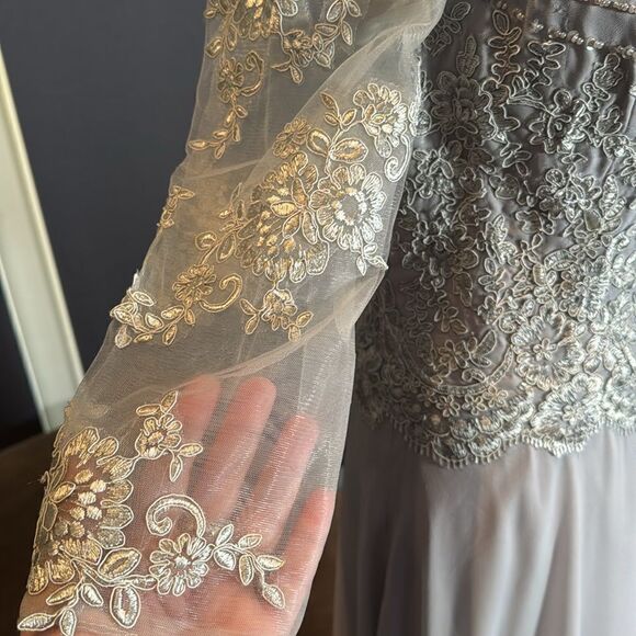 Women’s Gray Chiffon Full Length Formal Mother of the Bride Dress ZipBack Size 8 - Picture 4 of 15